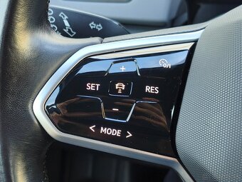 Volkswagen ID.3 Pro Performance 58kWh Modrá - 20