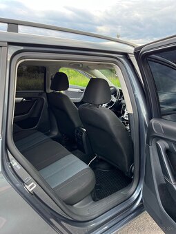 Predám Volkswagen Passat B7 - 20