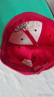 Prodám kšiltovky NHL - 90. léta - 5 ks - 20