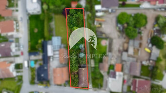Reality KOMPLEX s.r.o Vám ponúka na predaj 3-izbový rodinný  - 20