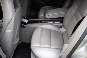 Porsche Panamera 4 - 20