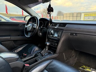 Škoda Superb Combi 2.0 TDI CR 170k Elegance DSG - 20