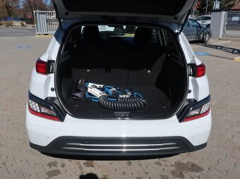 Hyundai Kona Electric POWER 64kWh 150kW CZECH EDITION - 20
