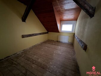 Veľký rodinný dom Podhradie - 20