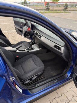 Bmw E90 318d - 20