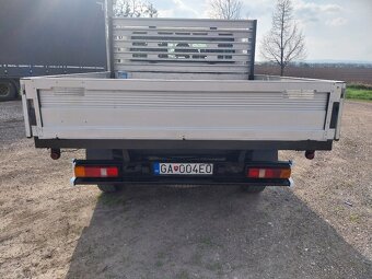 Predam ford transit 2.4tdci 74kw 6miest valnik rv2009 - 20