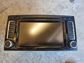 Tlačidlá, kastlík, reproduktory vW Touareg 7l - 20