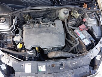 Predám diely na Renault Thalia 1.2 benzín 55kw rok 2009 - 20