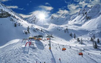 3izbový apartmán s terasou a záhradou v rakúskych Alpách - 20