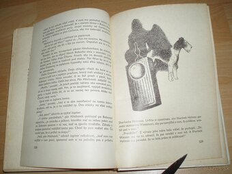 Alfred Hitchcock a traja pátrači - 20