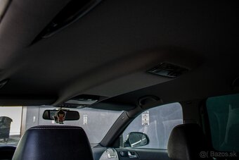 Škoda Octavia Combi 2.0 TDI CR RS DSG - 20