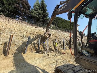 bager JCB 4CX, zemné výkopové a búracie práce, prípojky - 20