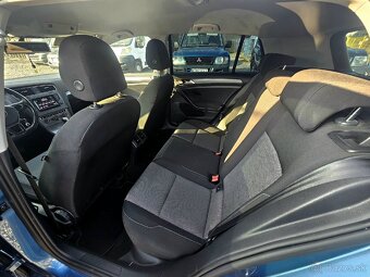 Volkswagen Golf 1.6 TDI BlueMotion Comfortline DSG - 20