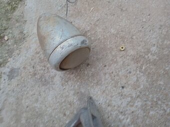 Na veterána spätné zrkadlo puklice - 20