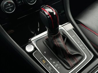 Volkswagen Golf GTi Performance  2.0 TSi DSG - 20