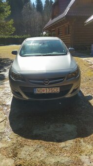 Predám Opel Astra J 12/2013 - 20