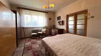 Na predaj: Rodinný dom v tichej lokalite Hlohovca - 20