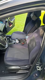 PREDÁM OPEL ASTRA J (2013) - 1.7 CDTI - SPOĽAHLIVÝ NAFŤÁK - 20