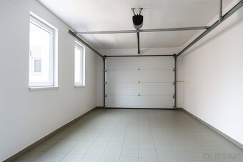 Exkluzívny trojpodlažný dom s výhľadom na Košice - 20