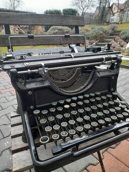 Pisaci stroj,vahy - 20