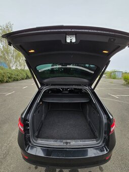 Predam Škoda superb combi 2.0tdi 110kw 2016 L&K DPH - 20