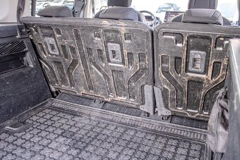 Opel Combo Life 1.2 Turbo Enjoy XL - 20