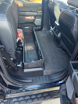 Ford F-150 Lightning - 20