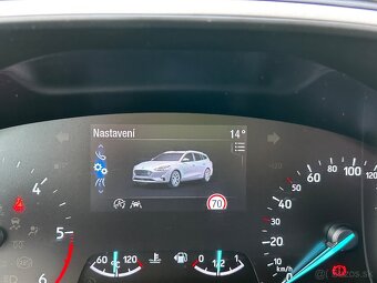 Ford Focus kombi 1.5 TDCI ecoblue - LED, Keyless, - 20