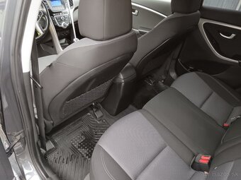 Hyundai i30 CW 1.6i CRDi  Family - 20