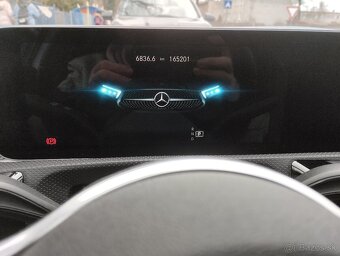 Mercedes Benz A180d AT7 - 20