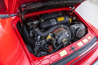 Porsche 911 SC - 20