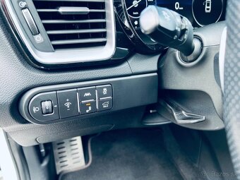 Kia Pro Ceed 1.6 T-GDi GT AT - rok 2023 - 20