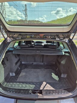 BMW E91 318 BENZÍN 105KW M6 2009 FACELIFT - 20