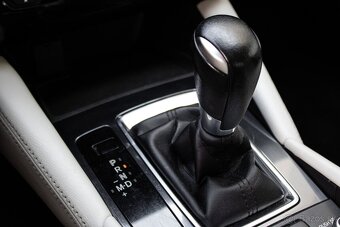 Mazda 6 2.2 Skyactiv-D Revolution TOP A/T / AJ NA SPLÁTKY - 20