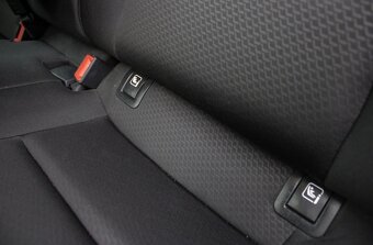 Hyundai i30 1.6 CRDi automat - 20