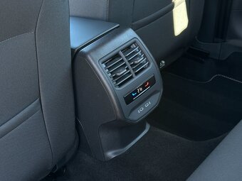 Seat Leon ST 1.5 TSi+HEV DSG - 20