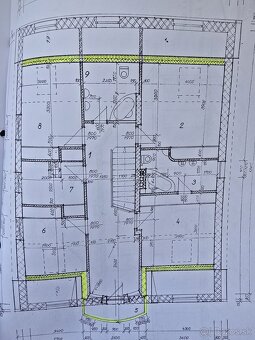 REZERVOVANE - 3 podlažný, 7 izbový RD s bazénom a garážou - 20
