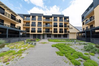 NA PREDAJ 3 IZBOVÝ BYT S TERASOU V IKONICKEJ NOVOSTAVBE | RE - 20