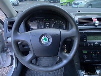 Škoda Octavia 2.0 TDI 103kW 4x4 tažné klima 2007 ČR STK 4/27 - 20