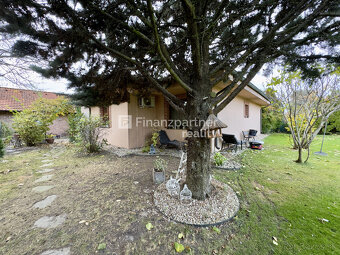 Na predaj sympatický 4-izbový klimatizovaný rodinný dom - 20