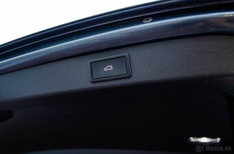 Škoda Superb Combi 2.0 TDI SCR L K DSG - 20