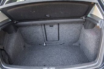 Volkswagen Golf 2.0 TDI Match Edition Premium - 20