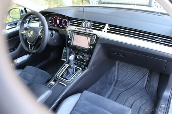 Volkswagen Passat Variant 1.8 TSI - 20