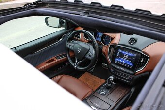 Maserati Ghibli 3.0i V6 AT8 GranLusso Ermenegildo Zegna - 20