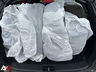 Hyundai i30 CW 1.5i CVVT Family, Pôvodný lak, 152 520km, SR - 20