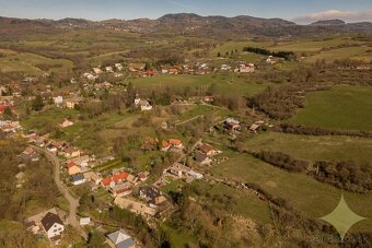 Exkluzívne na predaj rodinný dom s pozemkom o rozlohe 750m2  - 20