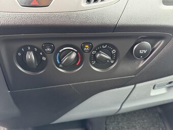 Prodám Ford Transit Custom 2.2TDCi,92kw,klima,TZ:2.5t, - 20