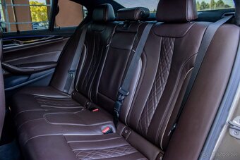 BMW Rad 5 530d xDrive A/T, 195kW, A8 / AJ NA SPLÁTKY - 20