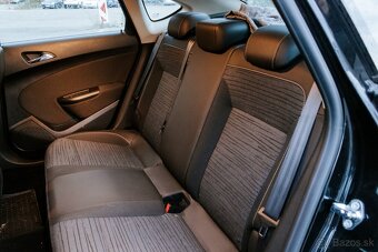 Opel Astra 1.6 Classic AT6 - 20