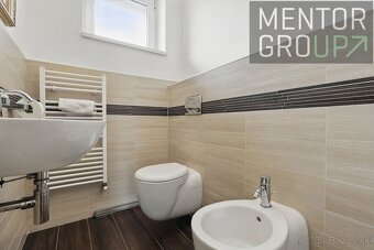 EXKLUZÍVNE NA PREDAJ - luxusný rodinný dom s panoramatickým  - 20